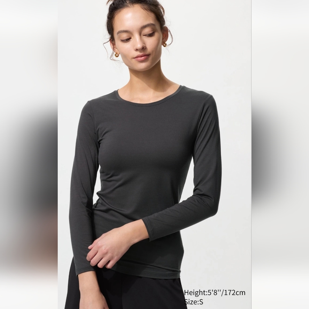 UniQlo- HEATTECH Womens Long Sleeve Shirt